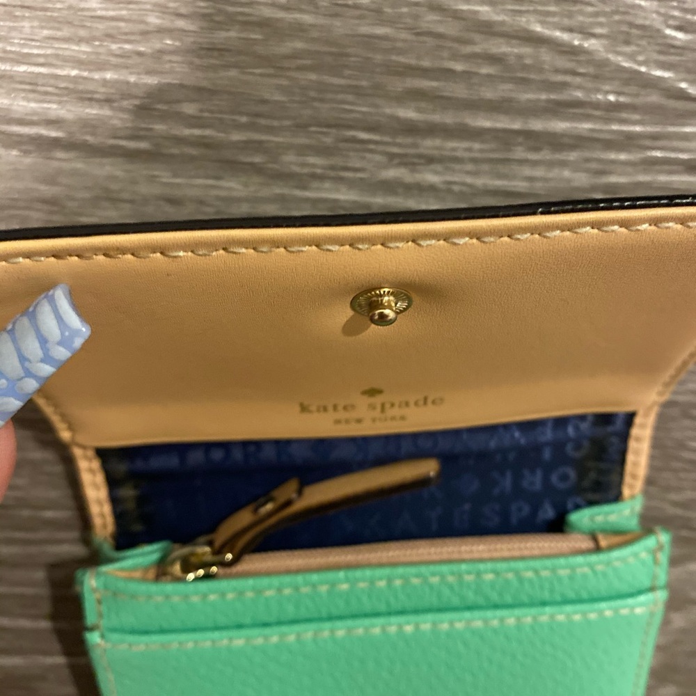 Kate Spade ♠️ - Picture 6 of 6
